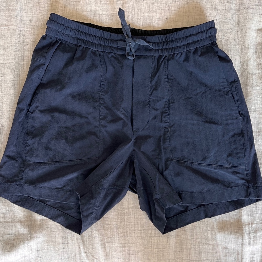 Lululemon Men's Bowline 5" Shorts